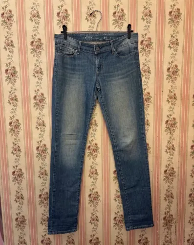 Calça jeans LEVIS feminina demi curve skinny, 36