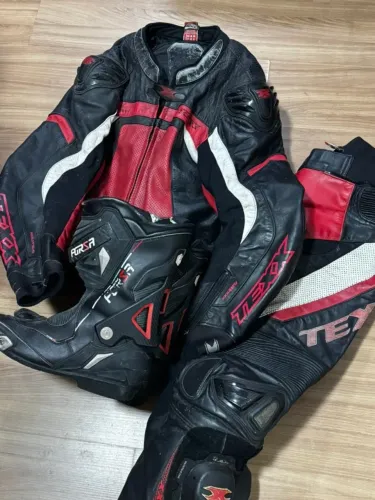 CONJUNTO MOTOCICLISTA TEXX