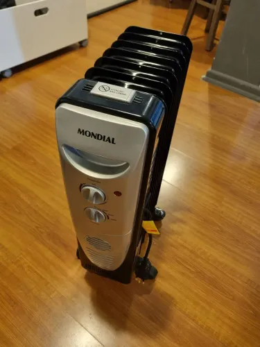 Aquecedor a Óleo Mondial 1500W