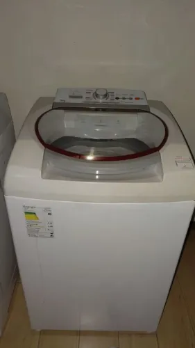 Máquina de lavar roupas 11kg