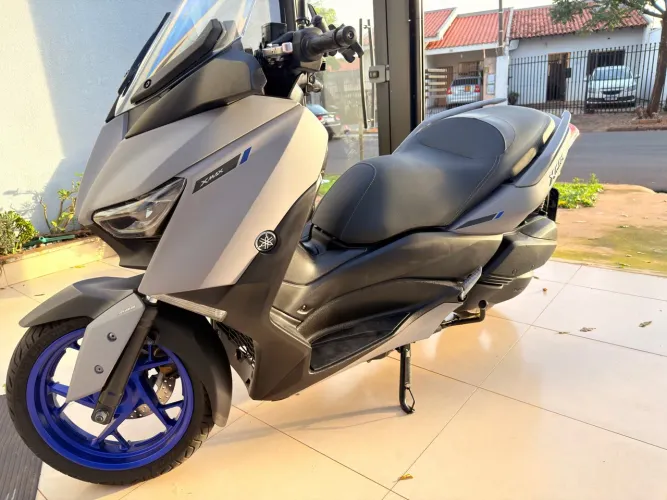 Yamaha XMAX 250 ABS 2022 | Apenas 16.423 km | Cinza Fosco | Muito Conservada