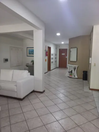 Apartamento confortável próximo à praia