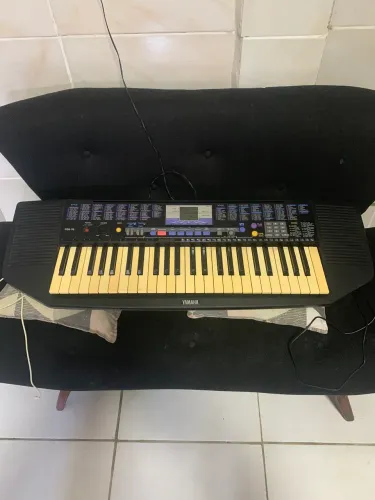 Teclado Yamaha
