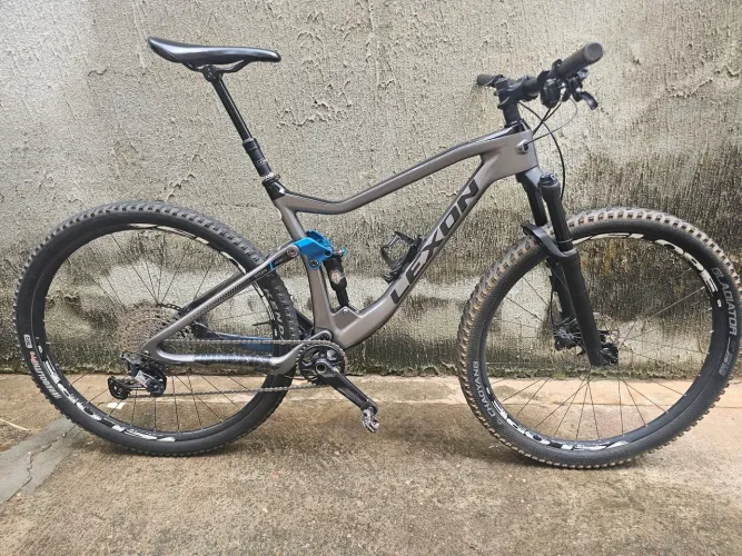 Bike Full Suspension Carbono Tamanho 19