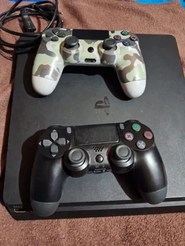 Ps4 slim