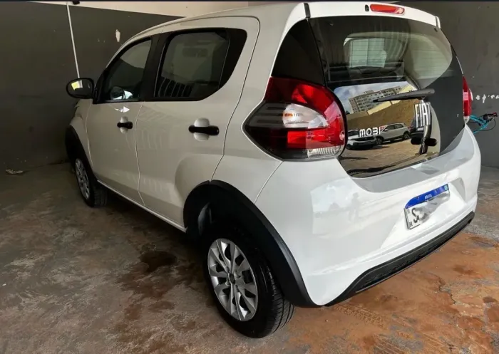 Fiat Mobi Like 1.0 Fire Flex 5P. 2023