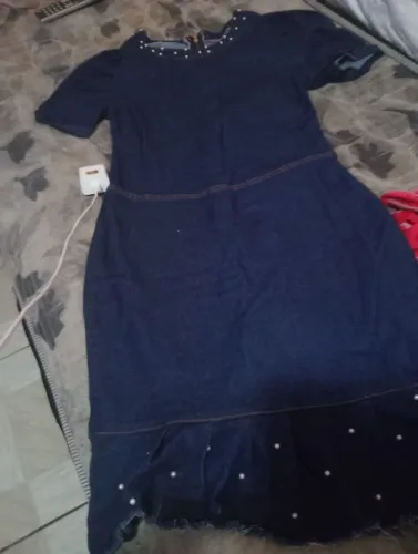 Vestidos seminovos 40 reais cada 