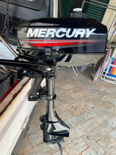 Motor Mercury 3.3 hp