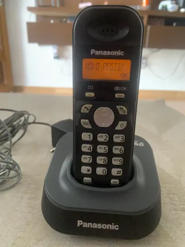 Telefone sem fio Panasonic na caixa.funcionando normalmente.Resende RJ