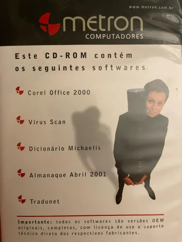 CD com software para computador Metron