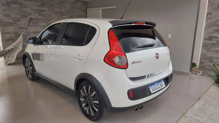 Fiat Palio Sporting 1.6 Flex 16V 5P 2013