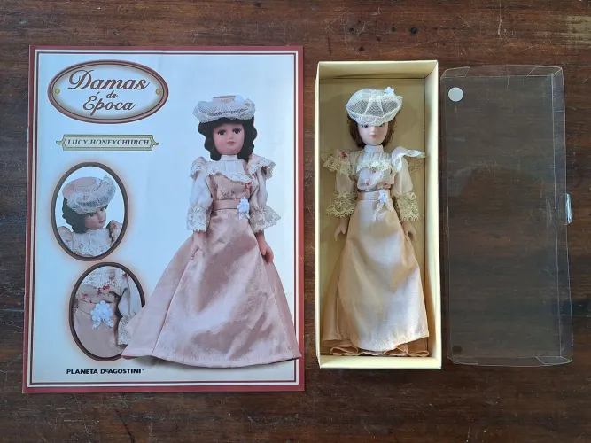 Lucy Honeychurch Boneca Damas da Época Planeta DeAgostini Colecionável