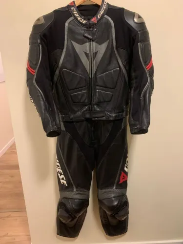 Macacão Dainese 48