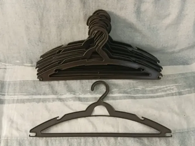 Cabides Plásticos 