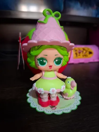 Boneca LOL Surprise Moranguinho Lime Chiffon - Completa com Surpresas Lacradas
