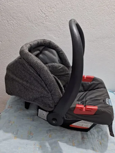 Cadeira bebê conforto