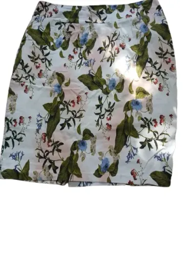 Saia com Elastano Estilo Floral