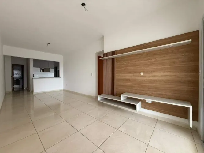 Apartamento à venda no Aviação (Praia Grande) com 2 suítes, varanda gourmet e lazer
