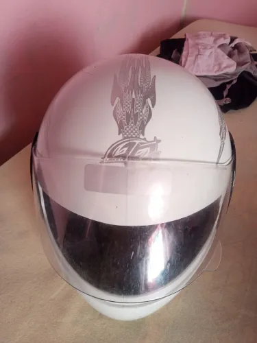 Capacete novinho