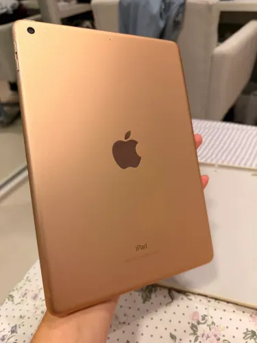 iPad + caneta Apple Pencil