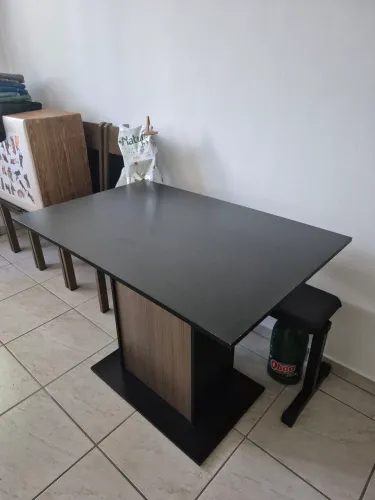 MESA DE JANTAR 4 cadeiras