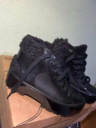 Bota Melissa