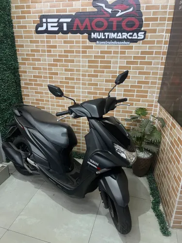 Fluo 125 2025 único dono 8 mil km 