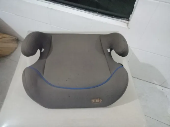 Assento infantil para carro