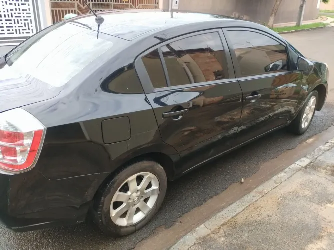 Nissan Sentra S 2.0/ 2.0 Flex Fuel 16V Aut. 2008