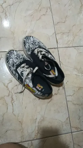 Tênis Vans x Marvel Authentic (Raridade / Colecionador) - Pouco Uso