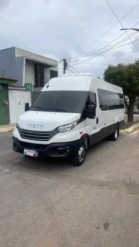 Iveco Daily Minibus 50-180 Turismo(diesel)(e6) 2023