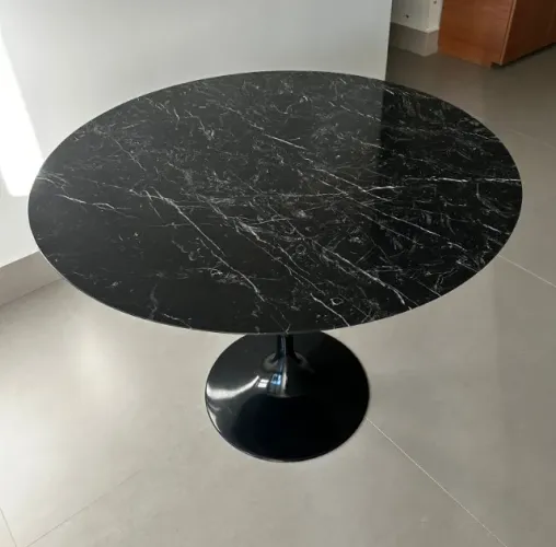 Mesa De Jantar - Tulipa Saarinen 105 Cm - Mármore Nero - 4 a 6 lugares