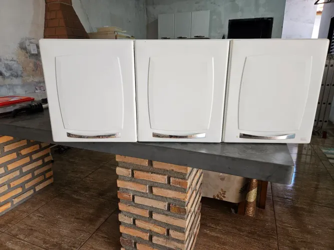 Armário Aéreo em Aço 03 portas