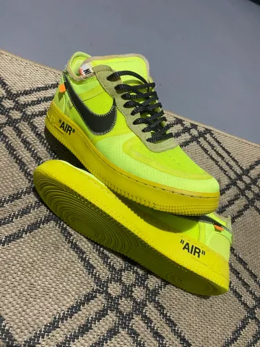 Tênis Off-White x Nike Air Force 1 Volt 35 