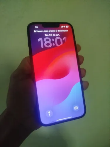 iPhone 13