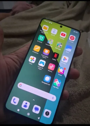 Xiaomi Note 15S . . . 128 Gigas 8 Gigas RAM.