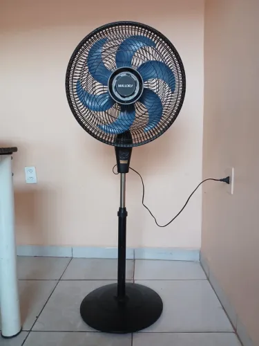 Ventilador de pé