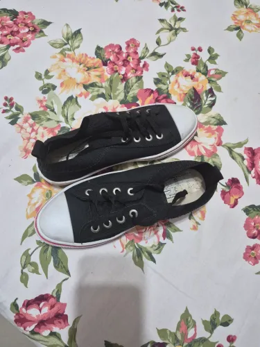 Tênis casual
