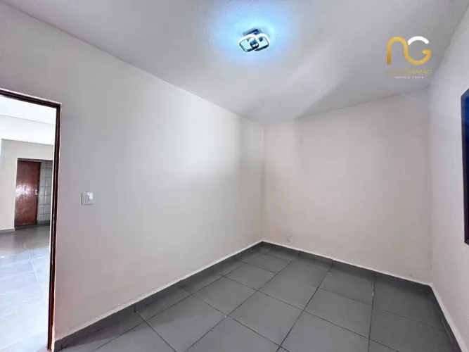 Casa com 2 dormitórios à venda, 74 m² por R$ 410.000,00 - Tupi - Praia Grande/SP