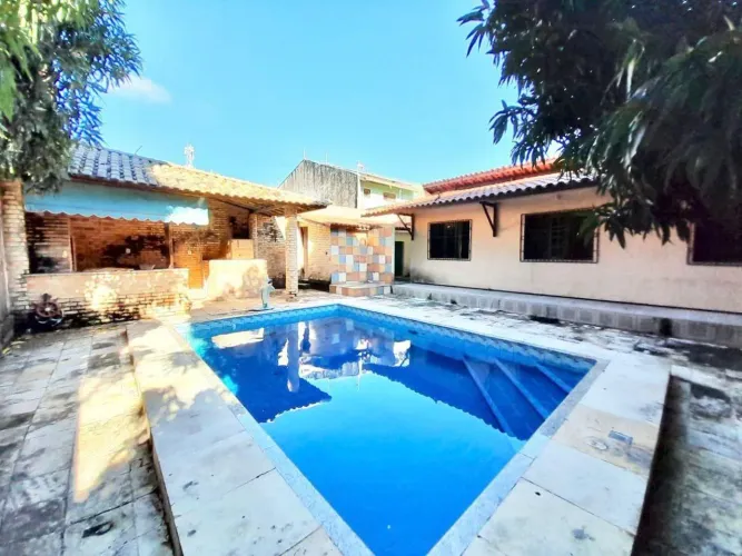 Casa com 5 dormitórios à venda, 167 m² por R$ 690.000 - Jardim das Oliveiras - Fortaleza/C