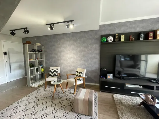 Apartamento Duplex à Venda no Centro, SR