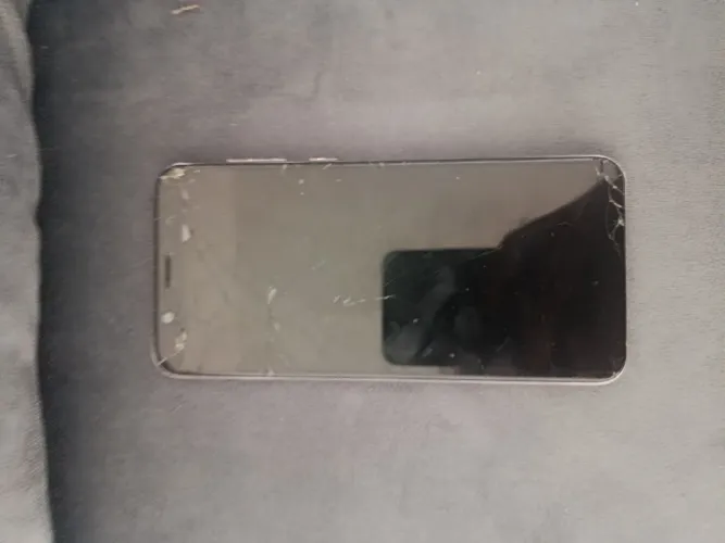 Celular Asus pro 1 com tela quebrada