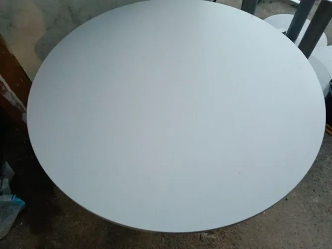 Mesa Redonda Branca 1,10 m - 5 Unidades Disponíveis
