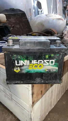 Vende-se Bateria 60 amperes