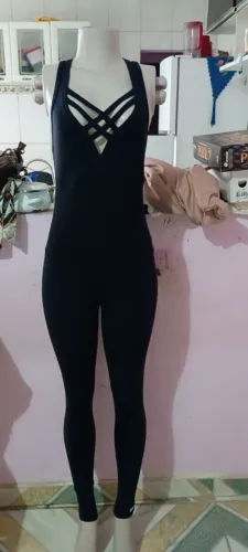 Macacão academia planet fitnes 