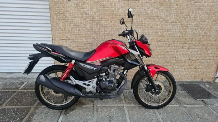 HONDA / TITAN 160 EDIÇÃO 50 ANOS - 2026 - ZERADA - 1900kms rodadas - 5 meses de uso