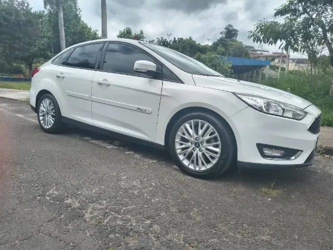 Ford Focus Fastback Se/se Plus 2.0 Flex Aut. 2018