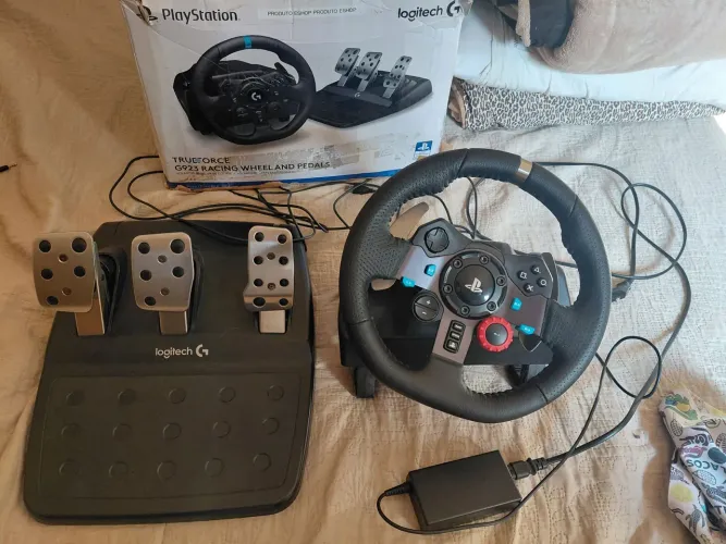 Volante Logitech Driving Force G29