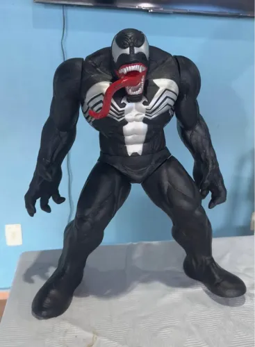 Boneco Venon Marvel