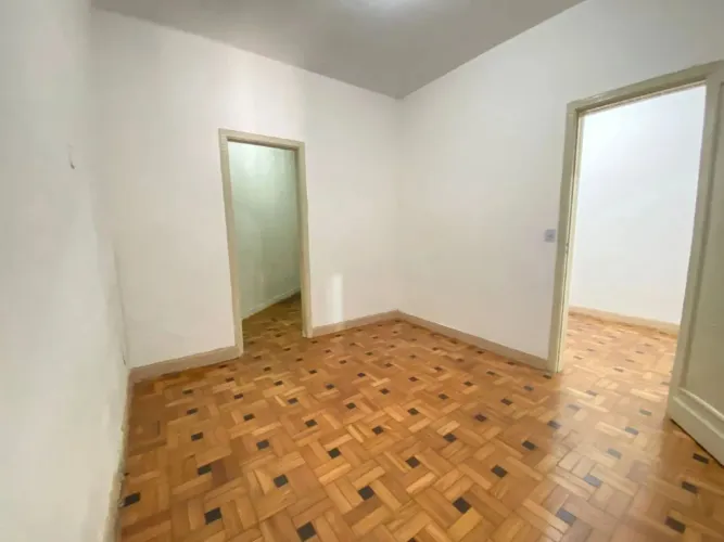 Casa Comercial para Aluguel ? 5 Quartos | 2 Vagas | Santa Efigênia ? BH/MG